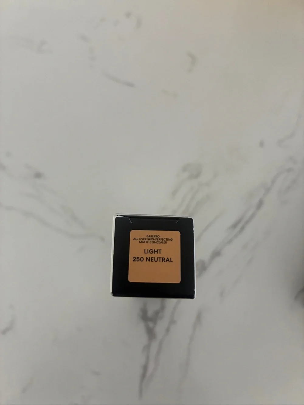 bareMinerals BAREPRO Wear Matte Concealer SPF 25 Light 250 Neutral 0.25 oz NIB
